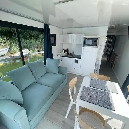 Goltgo Houseboat Hausboot Tajty Wilkasy (Gizycko)